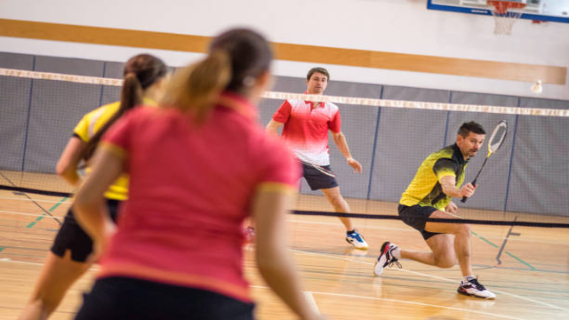 Teknik dan Perlengkapan dalam Permainan Bulu Tangkis